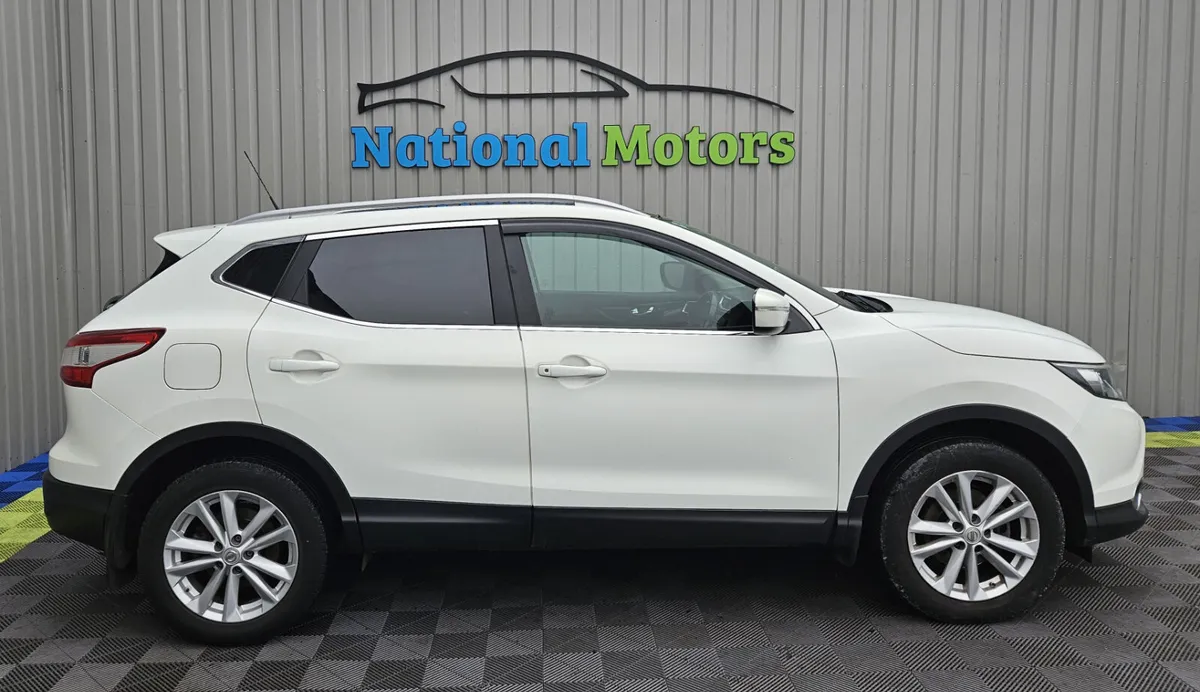 2016 Nissan Qashqai 1.5 DSL SV - Image 3