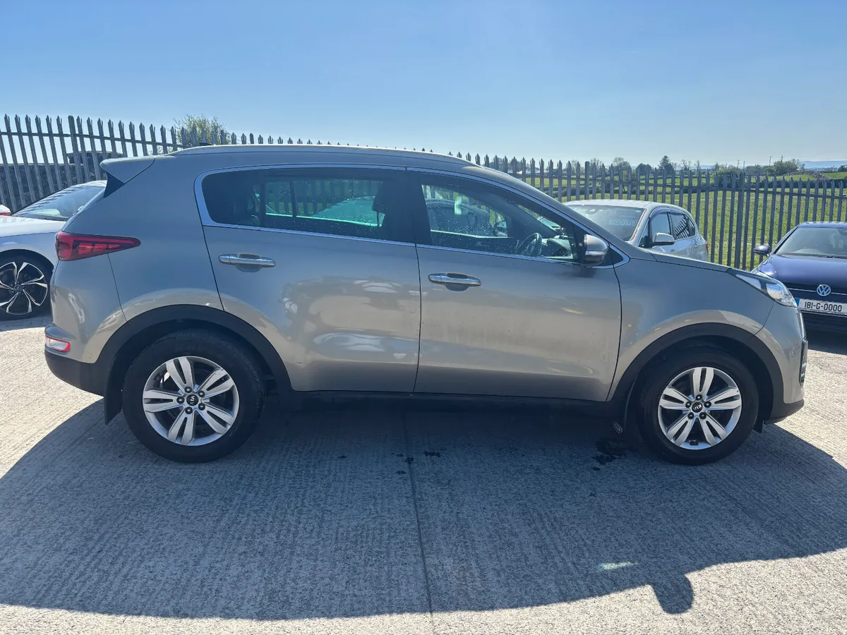 Kia Sportage 1.7 EX  2017 - Image 4