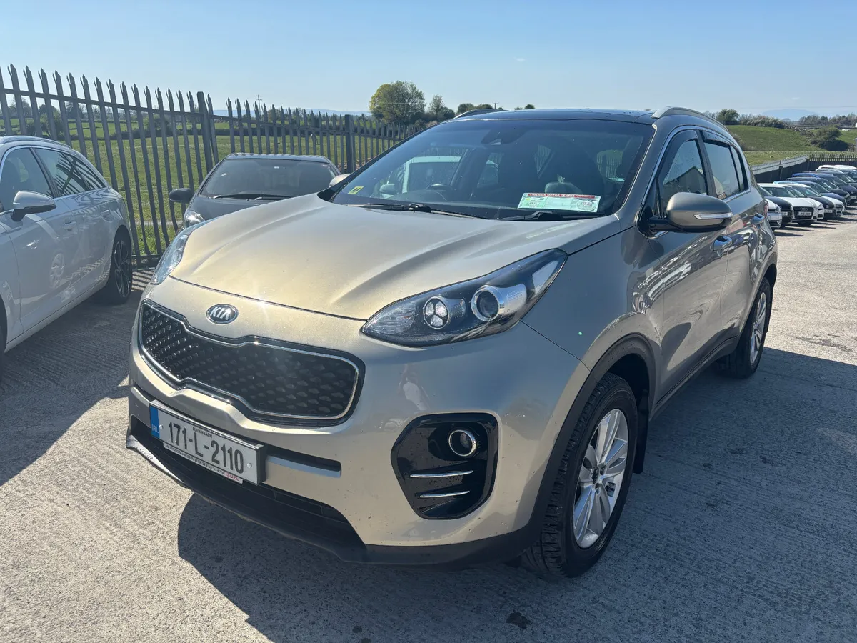 Kia Sportage 1.7 EX  2017 - Image 2
