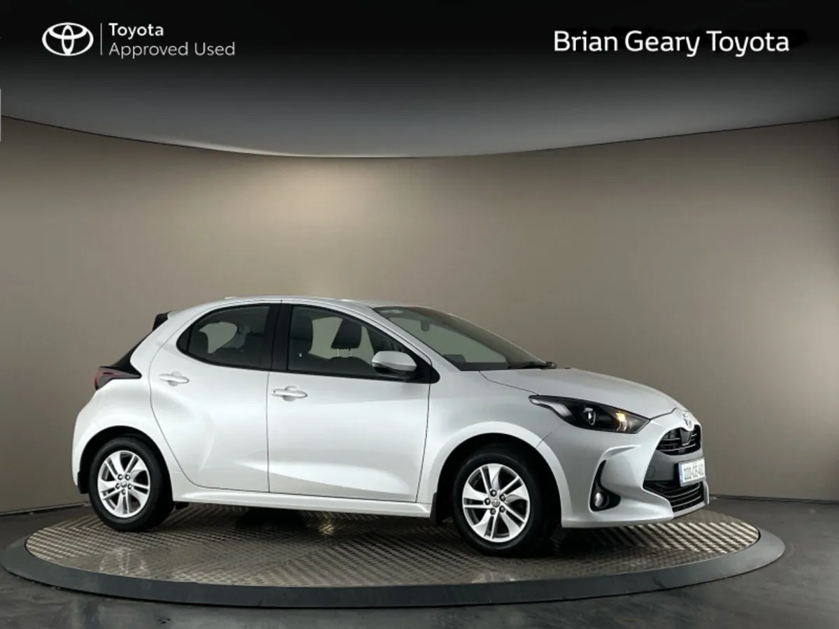 Toyota Yaris 1.5 5D LUNA - Image 1
