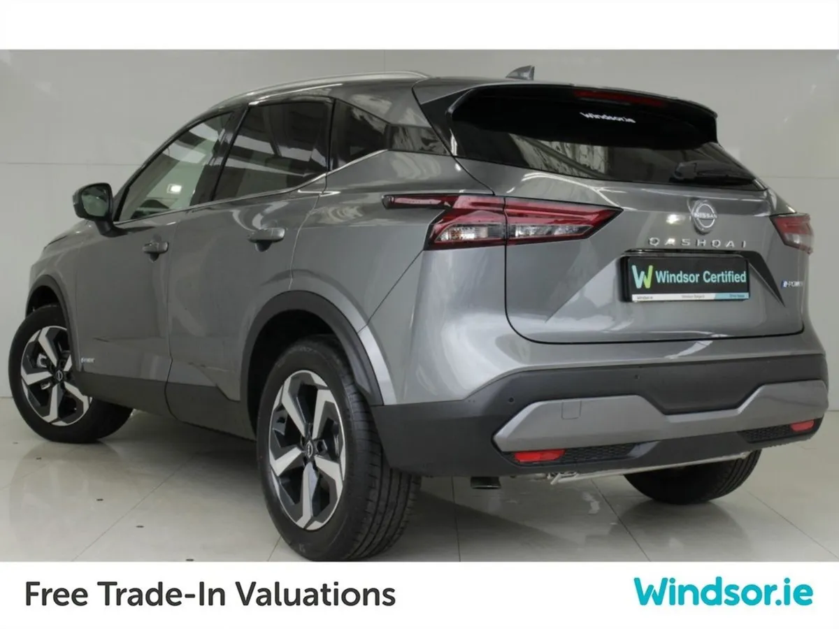 Nissan QASHQAI E-power SV Premium Hybrid - Image 4
