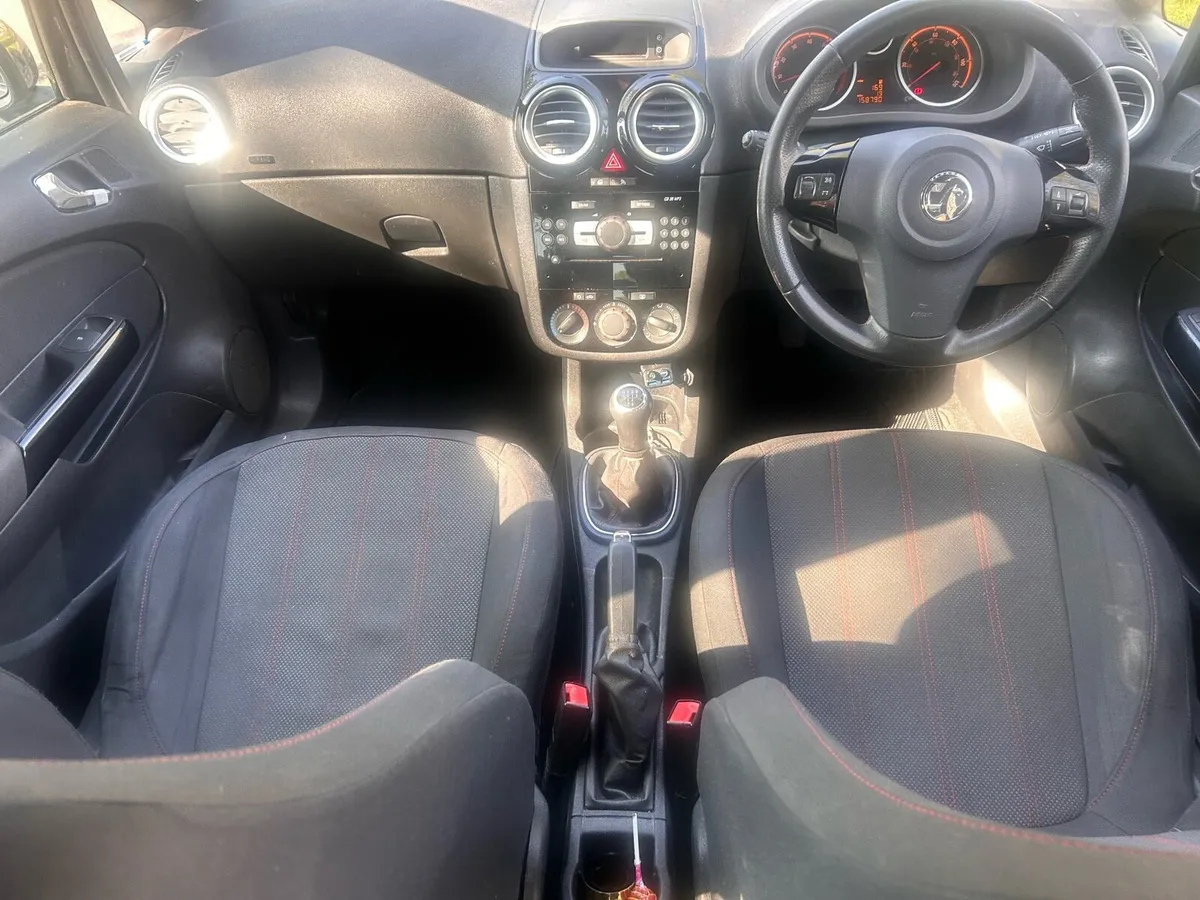 Opel/Vauxhall Corsa 1.2 - Image 3