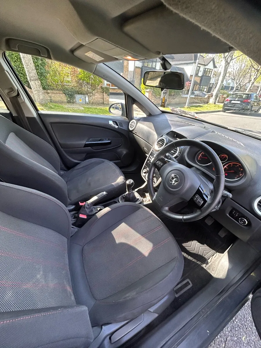 Opel/Vauxhall Corsa 1.2 - Image 4