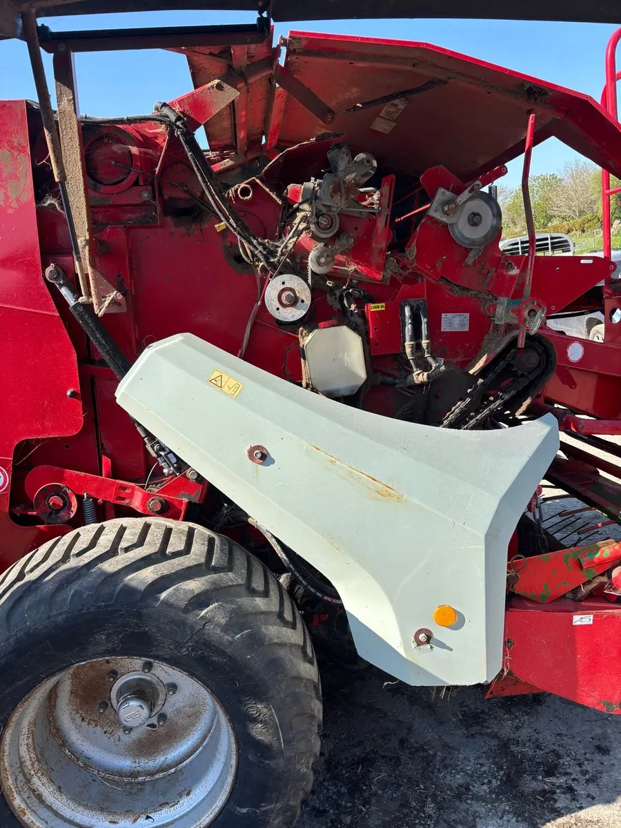 Welger245 baler - Image 4