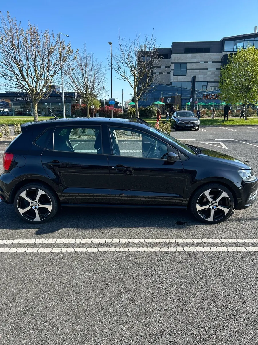 Polo 1.0 litre bluemotion R Line rare ! - Image 4