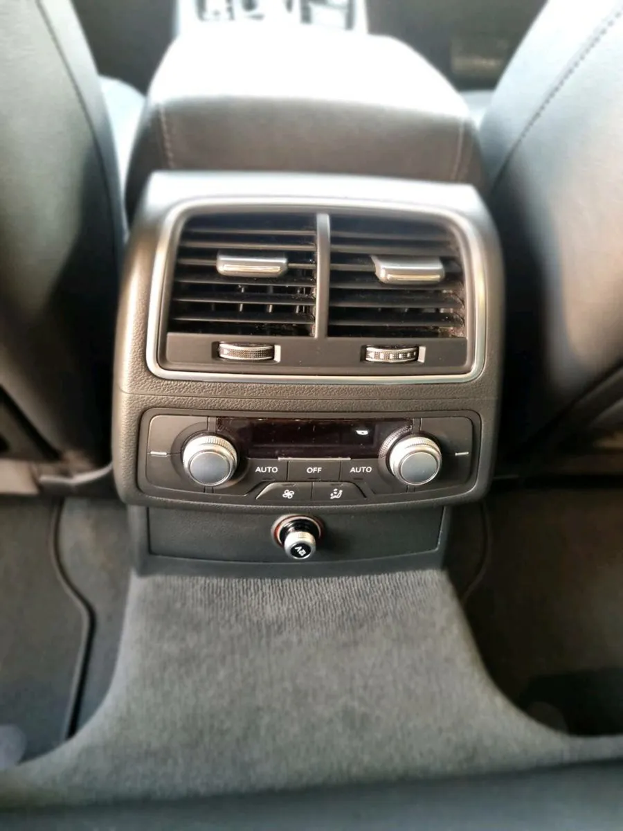 Audi A6 SE Ultra 187hp Auto - Image 3