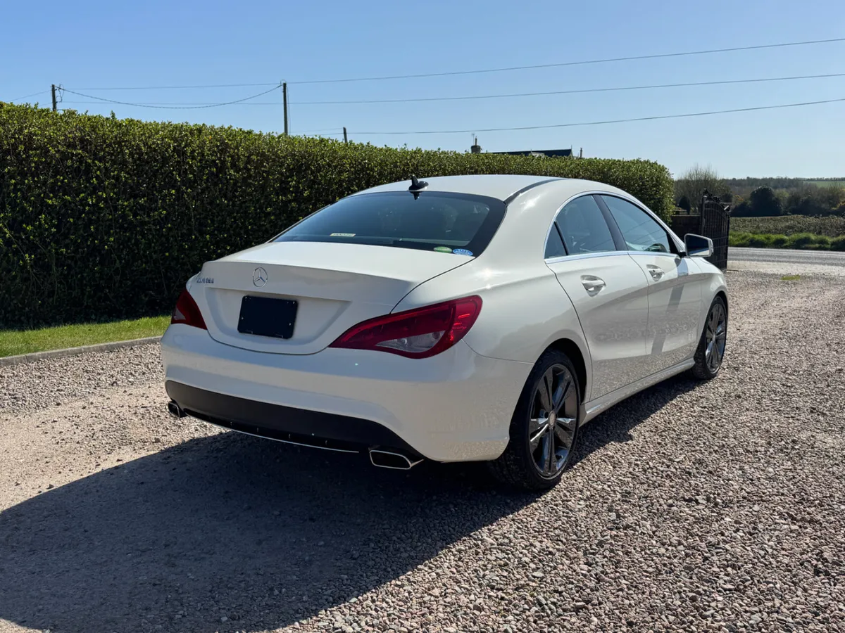 161 Mercedes Benz CLA A180 Only 28,000 Kms - Image 4