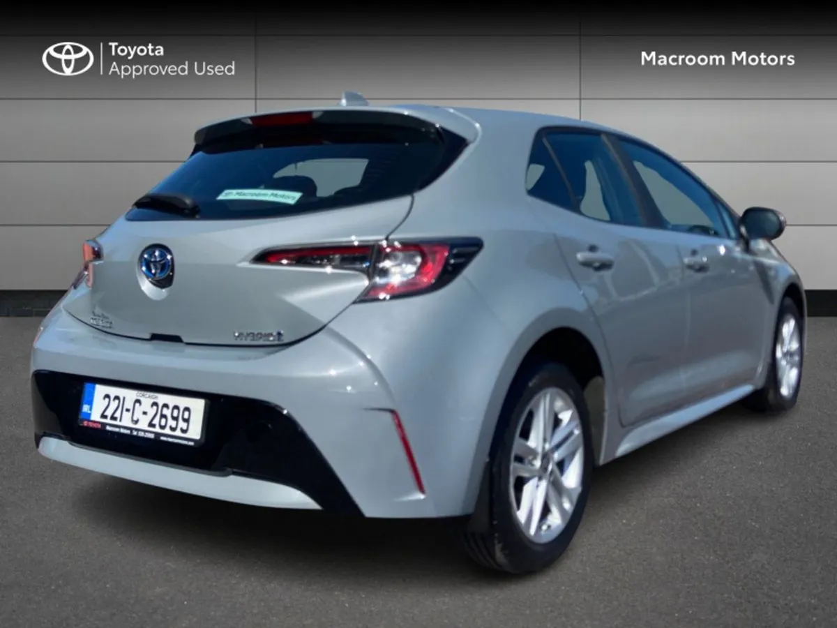 Toyota Corolla 1.8 Litre Hybrid - Image 2