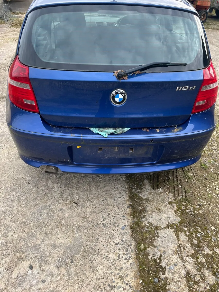 B m w 118  for parts - Image 1
