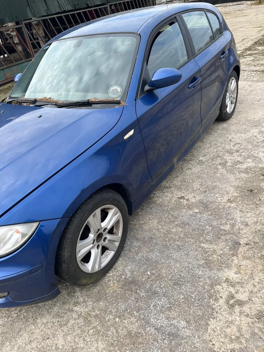 B m w 118  for parts - Image 2