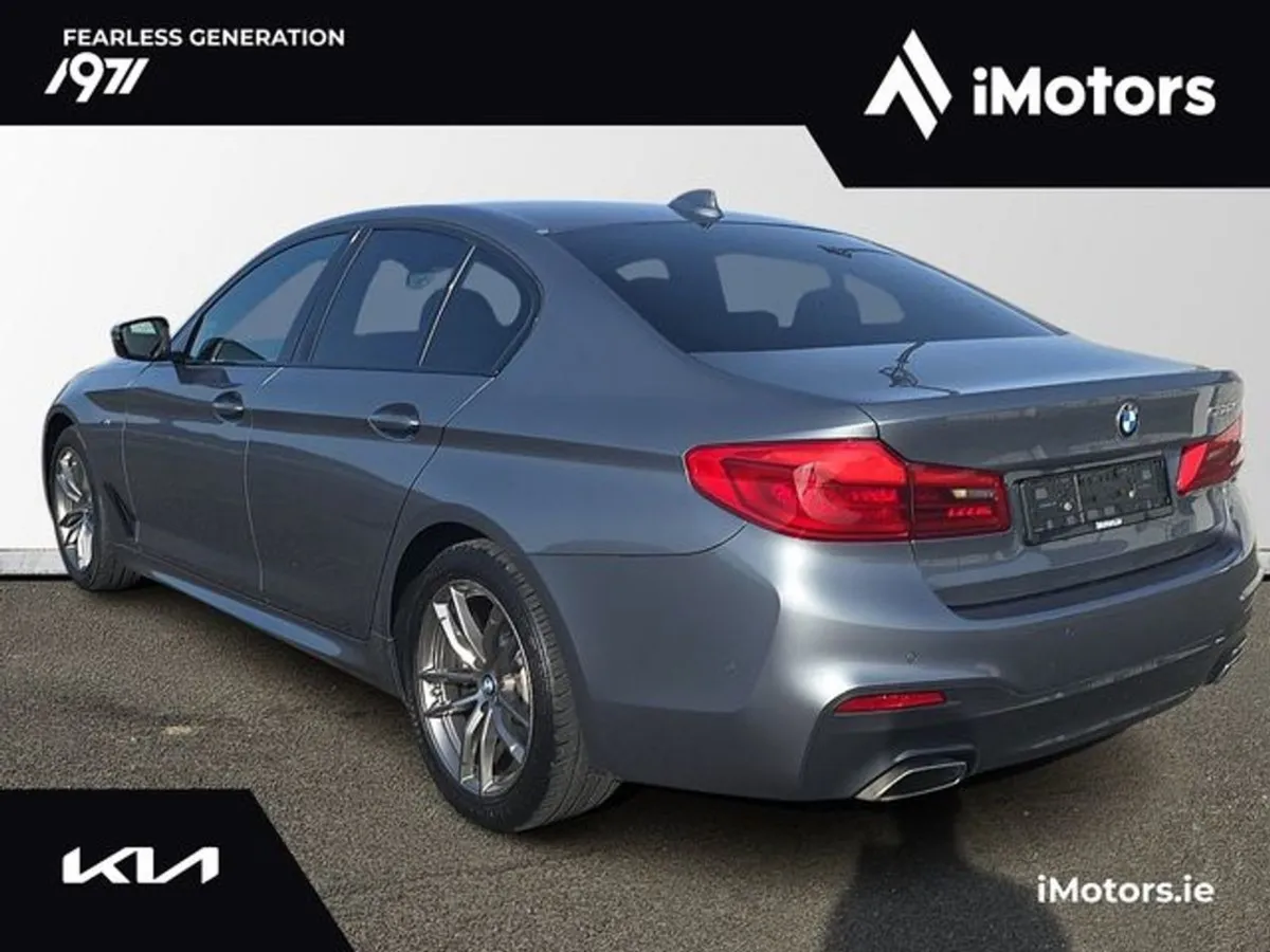 BMW 5 Series 520D M Sport - Image 2