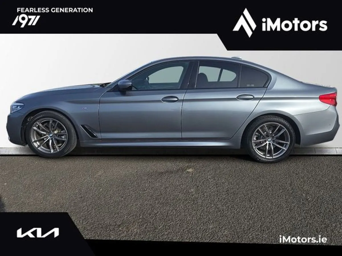 BMW 5 Series 520D M Sport - Image 3