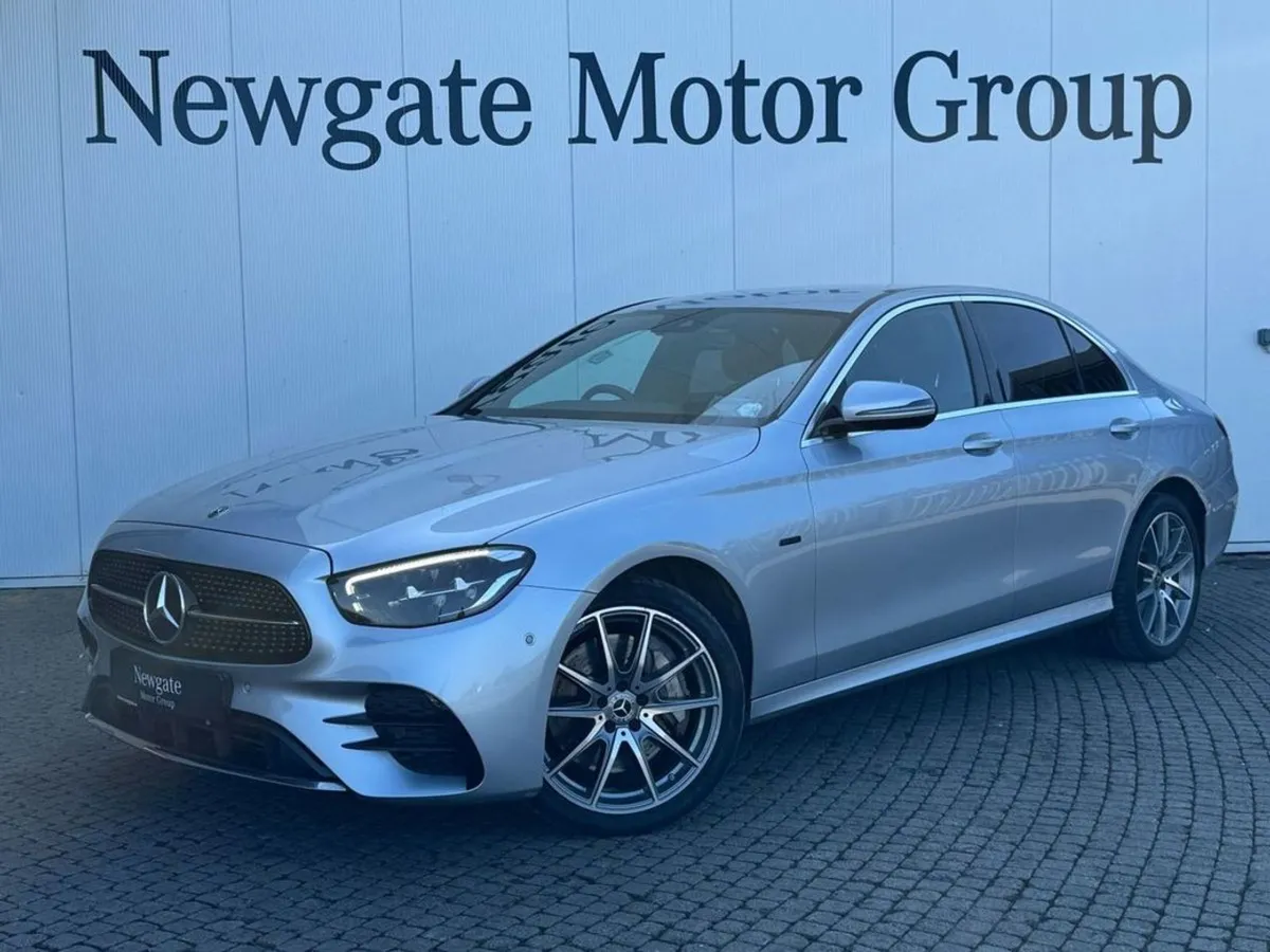 Mercedes-Benz E-Class E 300 d A/T AMG Line - Image 1