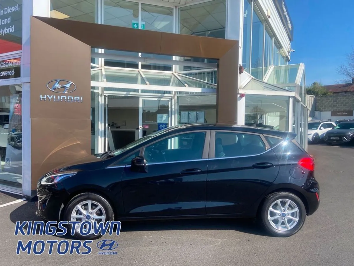 Ford Fiesta Titanium 1.10 85ps 5spd 4DR - Image 4