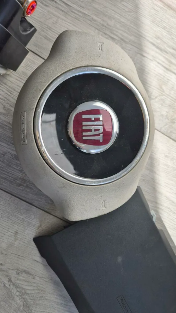 2014 Fiat 500 Airbags x3 - Image 1