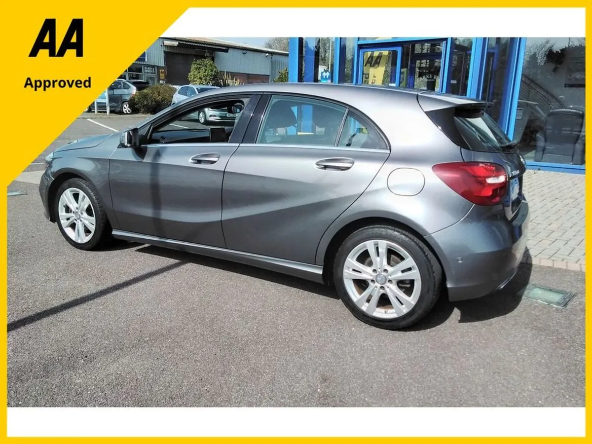 Mercedes-Benz A-Class A180 D Sport Premium 5DR - Image 4