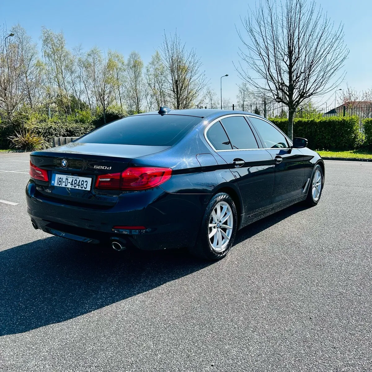 BMW 5 Series 520d Automatic Saloon Blue 2018 - Image 3