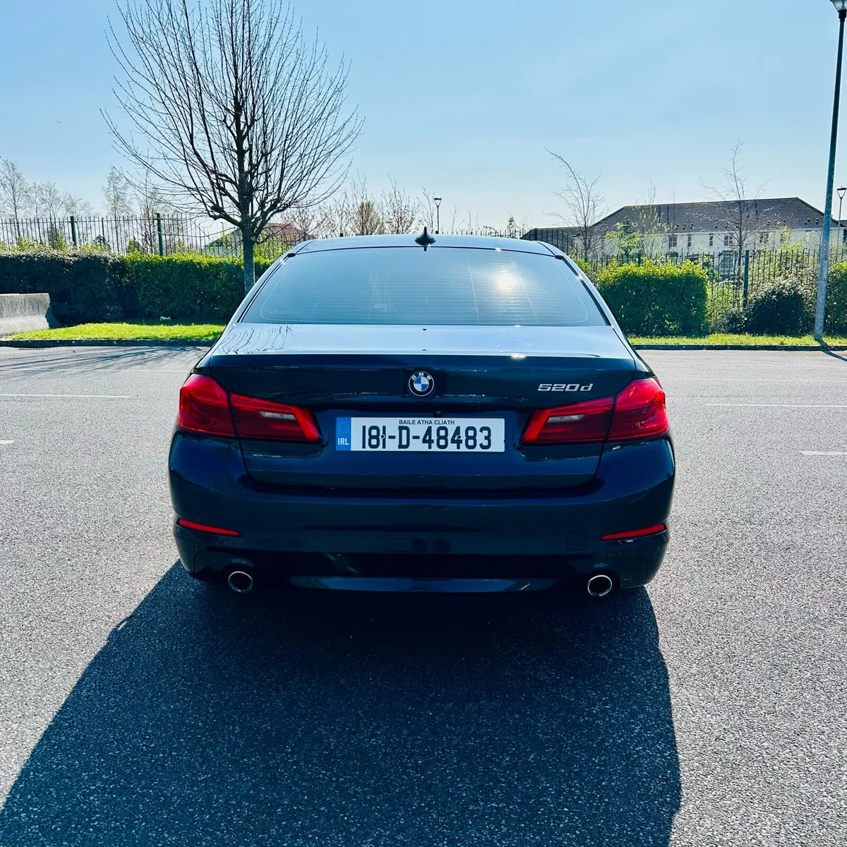 BMW 5 Series 520d Automatic Saloon Blue 2018 - Image 4