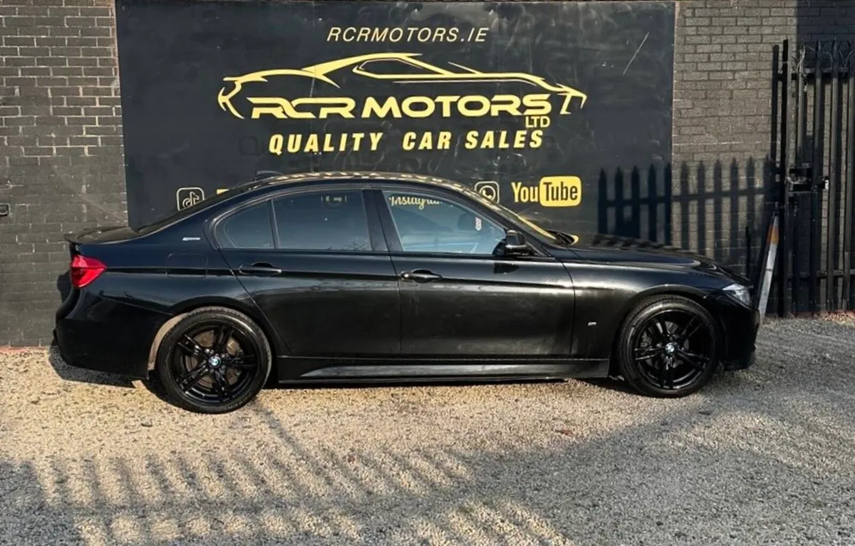 BMW 330E Automatic - Image 4