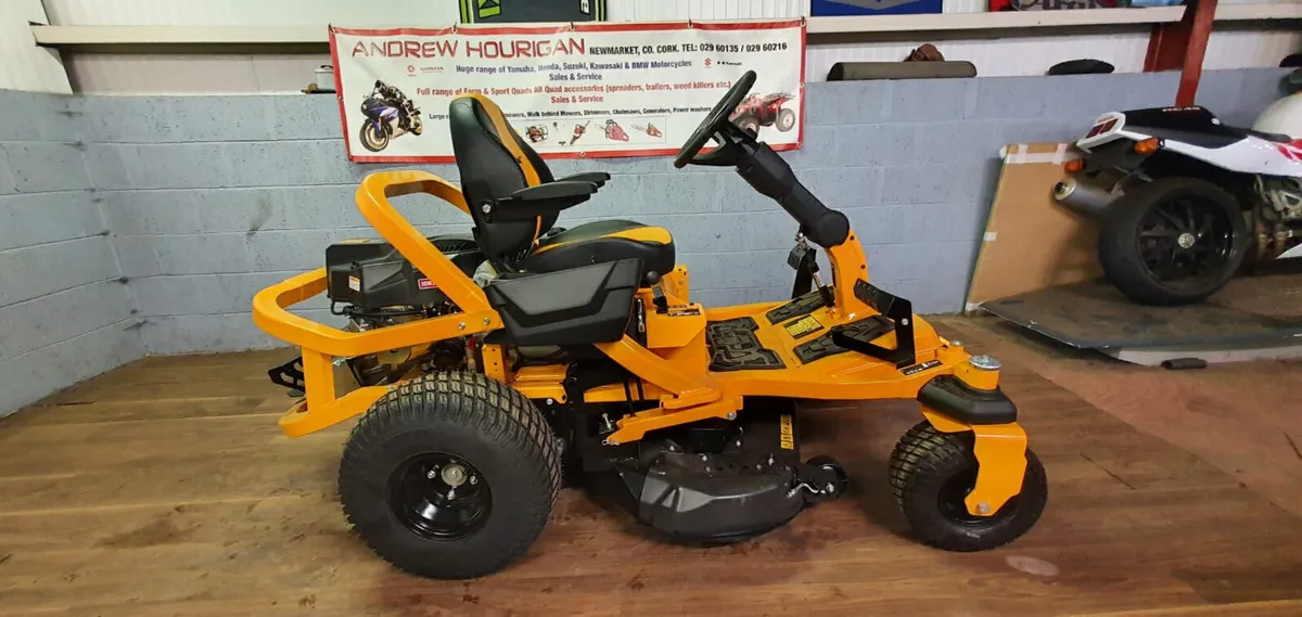 Cub Cadet Zero Turn Ride on Mower - Image 3