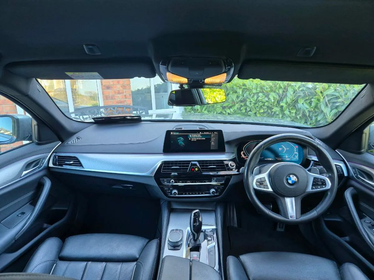 BMW 530e M Sport Hybrid- Stunning Car - Image 3
