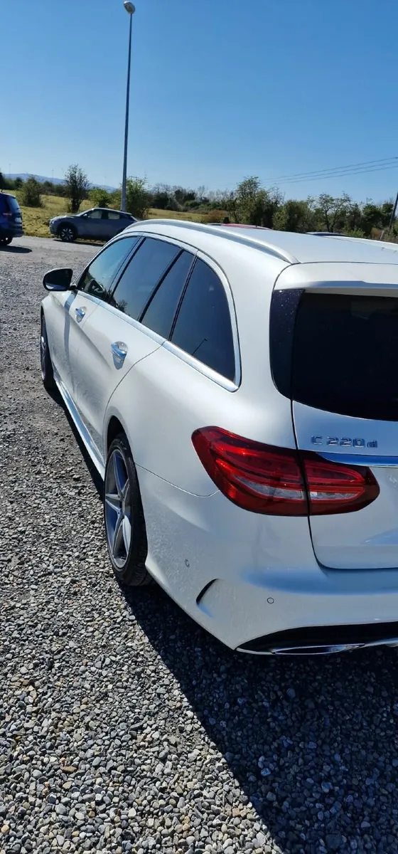 Mercedes-Benz C-Class 2015 Only 60000 MLS!!! - Image 2