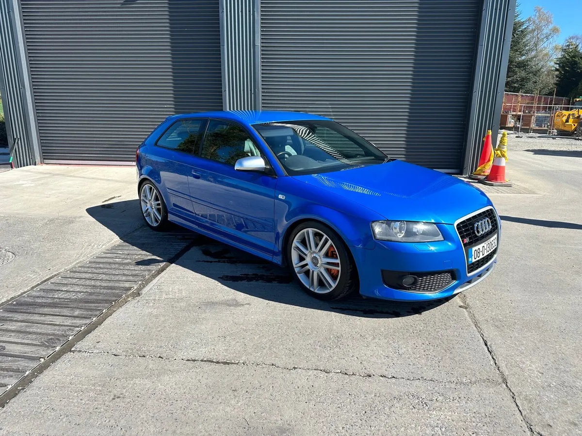 Audi s3 8p Manual (we’ll maintained) sprint blue - Image 1
