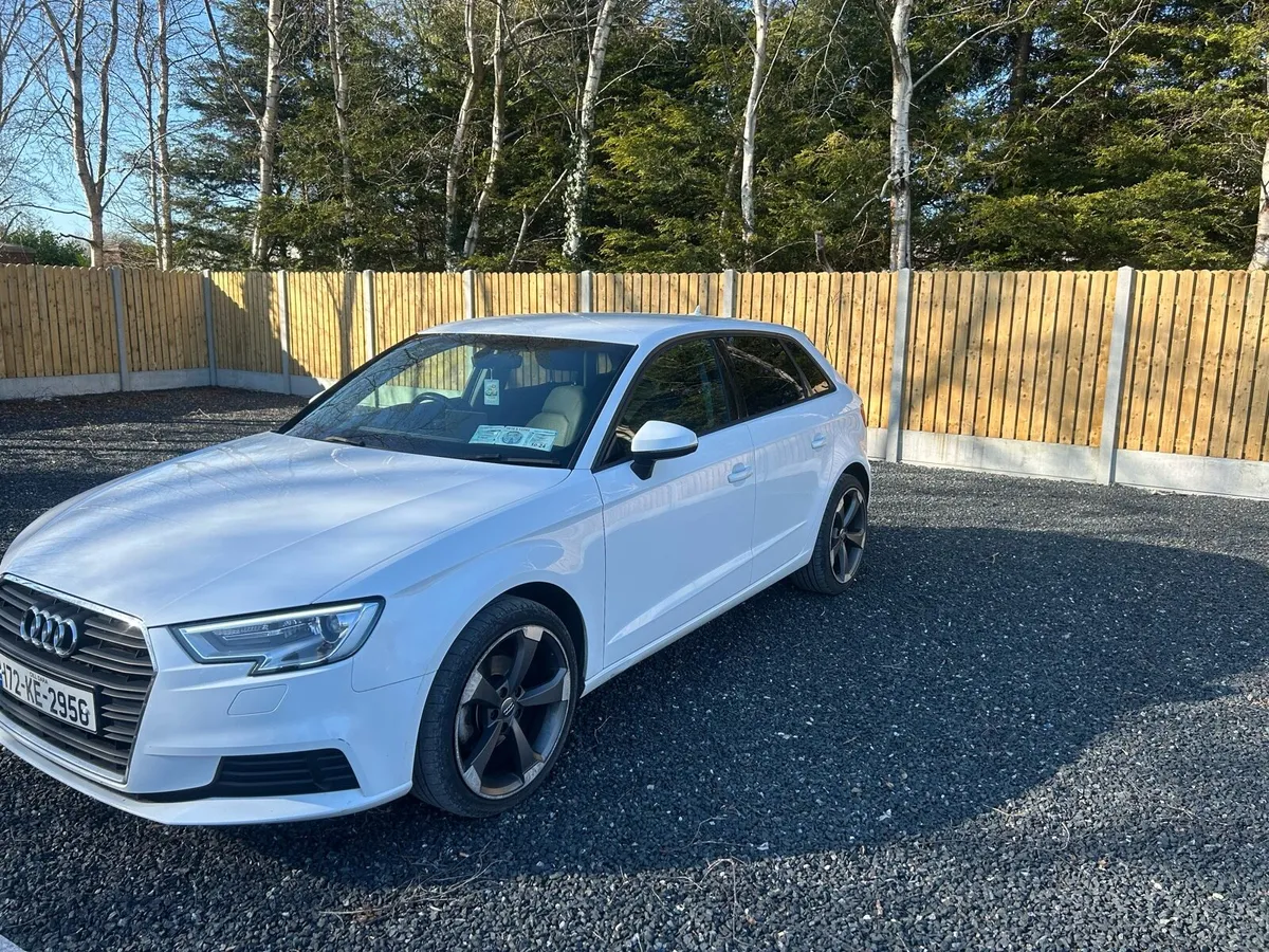 Audi A3 2017 - Image 2