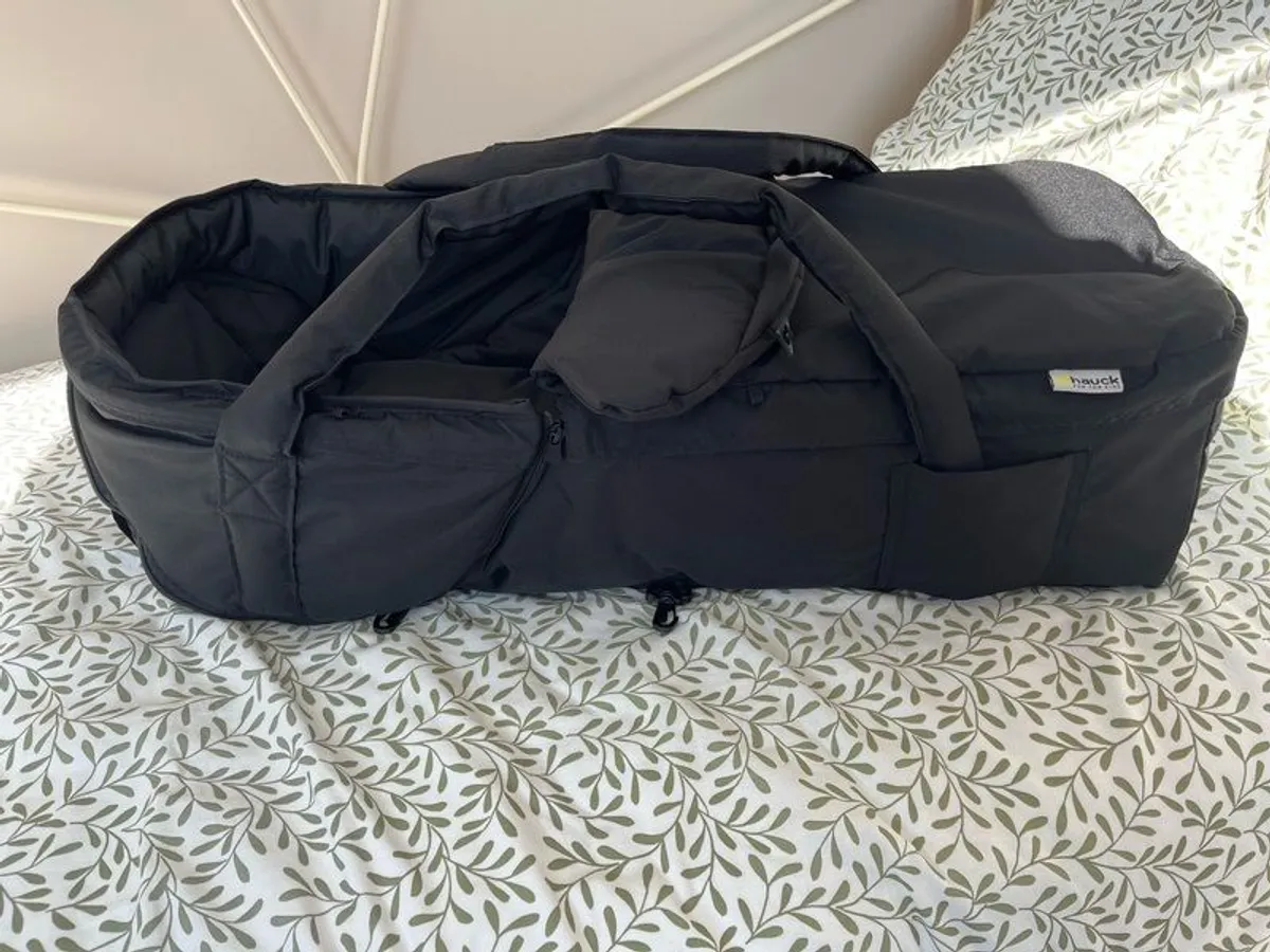 Newborn pram insert - Image 4