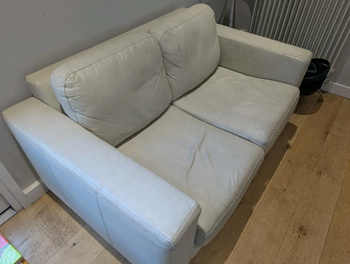 Sofa - Free for collection - Image 1