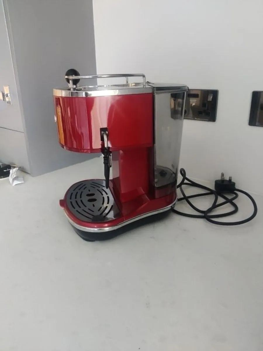 Coffee Machine - Image 4
