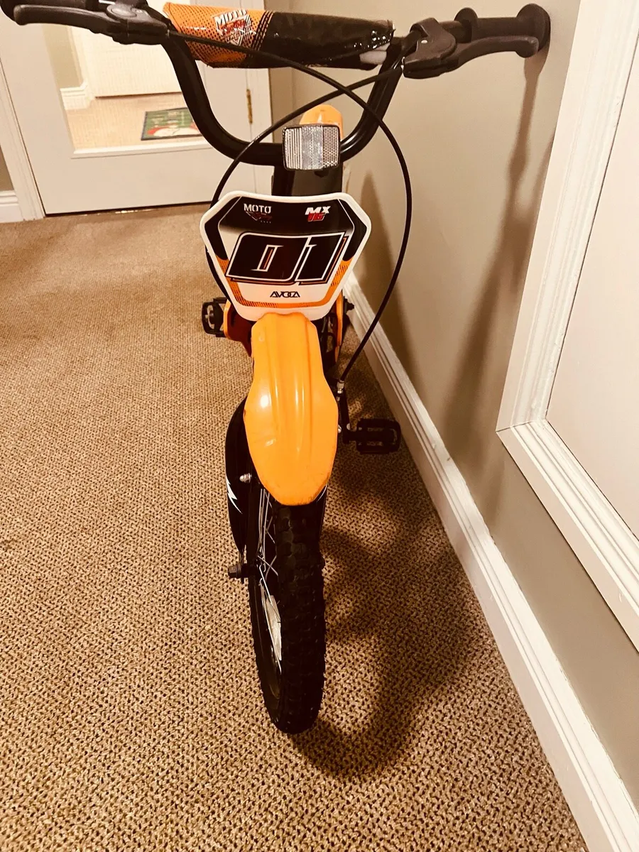 Cycling - Image 2
