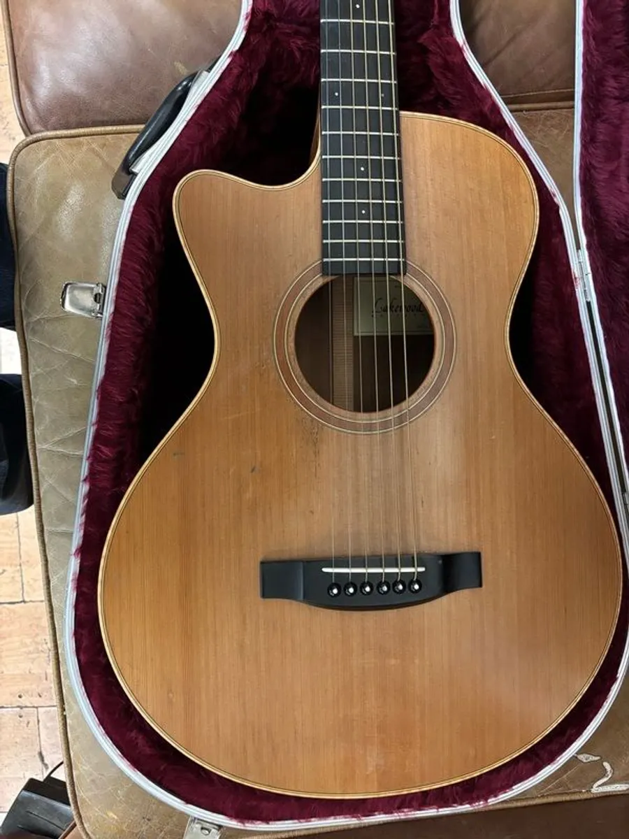 Lakewood A14 Cedar Top left handed acoustic - Image 2