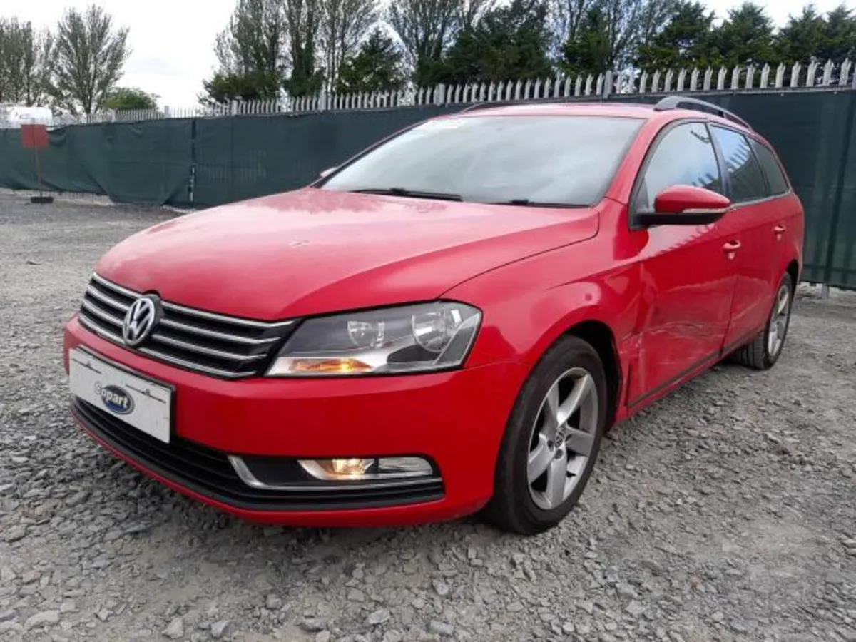 2013 VW PASSAT 1.6TDI CAY BREAKING - Image 4