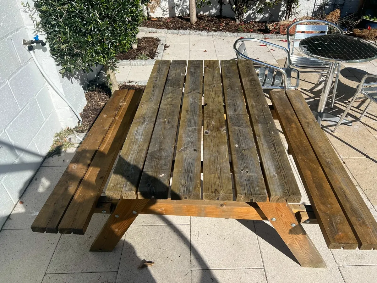 Picnic bench - Image 2