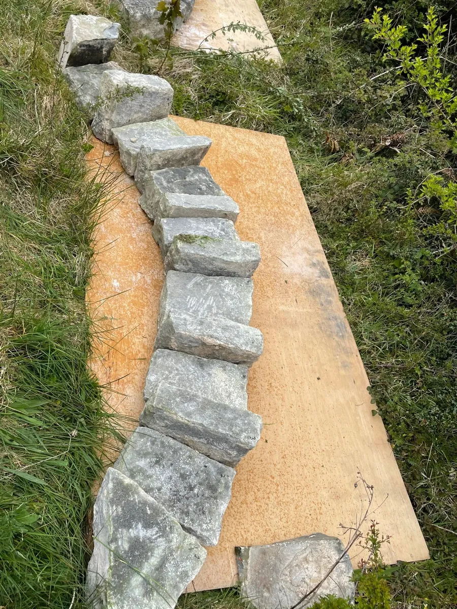 Stone arch - Image 2