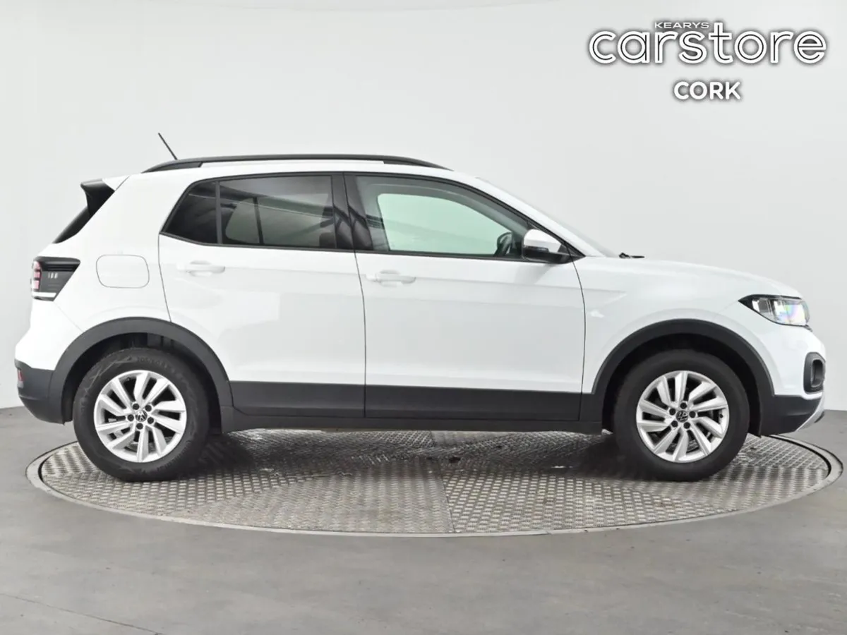 Volkswagen T-Cross Life 1.0 TSI 95hp - Image 2