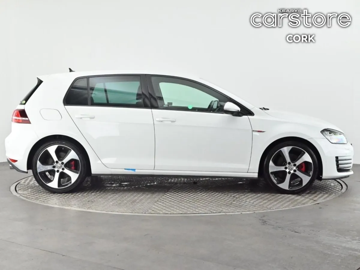 Volkswagen Golf 2.0 GTI Auto - Image 2