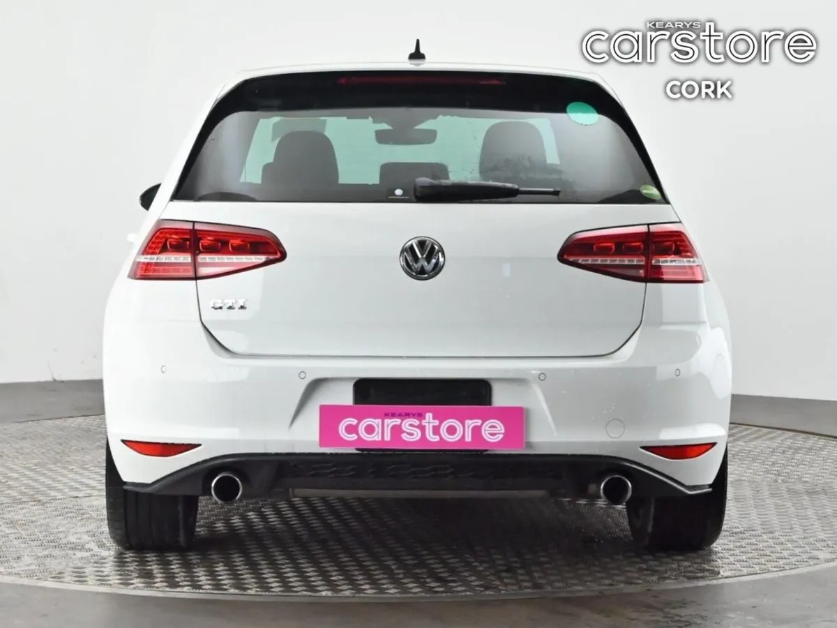Volkswagen Golf 2.0 GTI Auto - Image 4