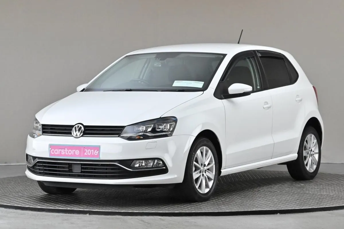 Volkswagen Polo 1.2 TSI DSG Comfortline  very Low - Image 3