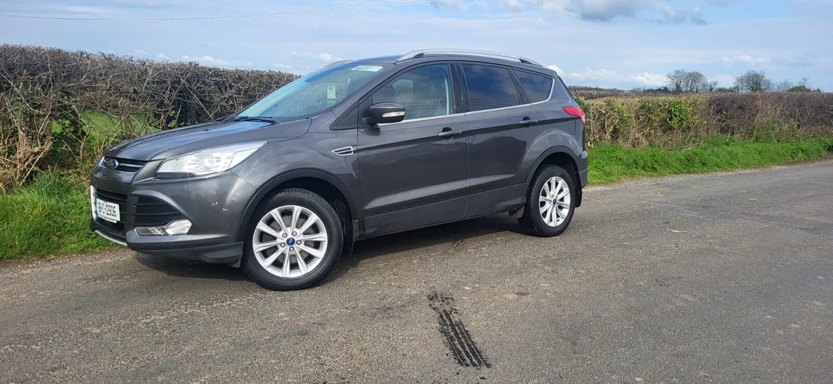 Ford Kuga 2016, diesel  2.0 - Image 3