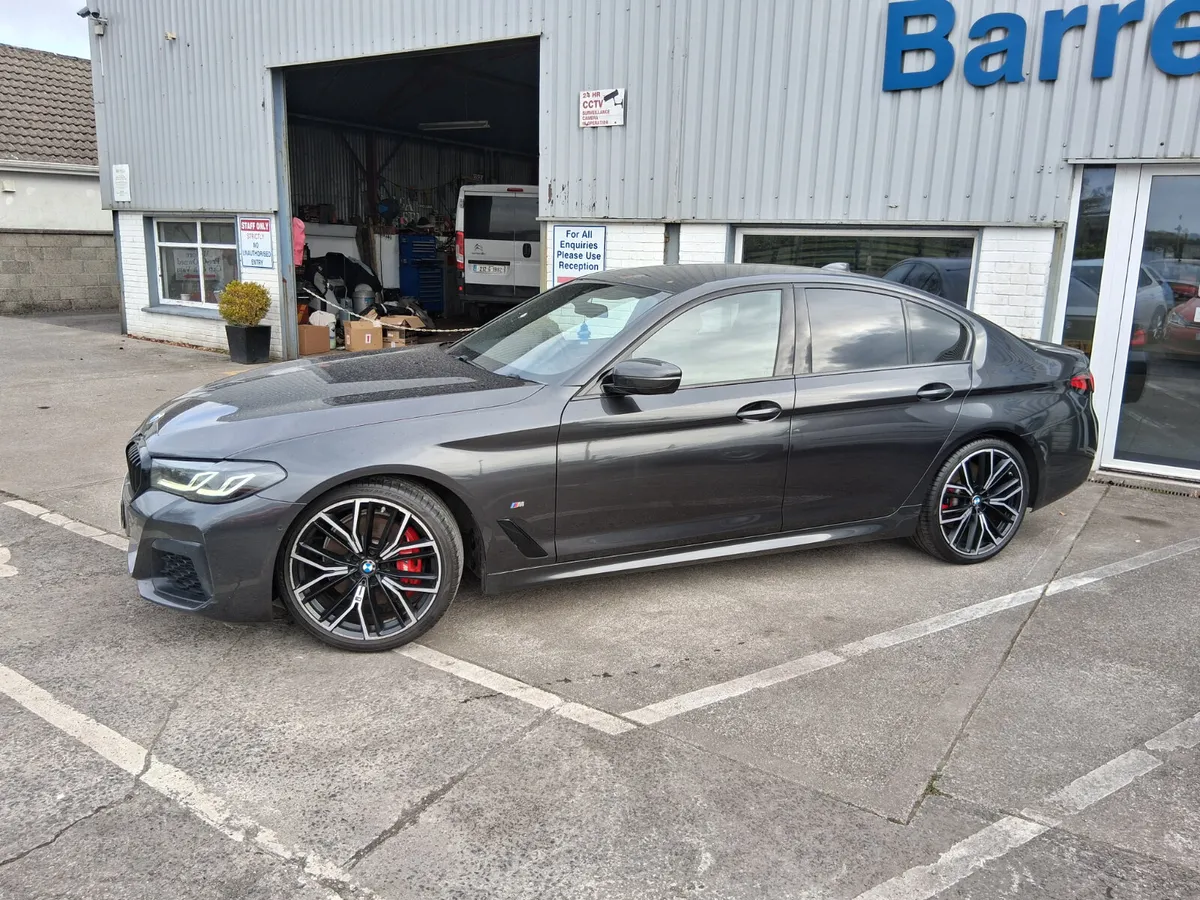 BMW 5-Series 2022 - Image 4