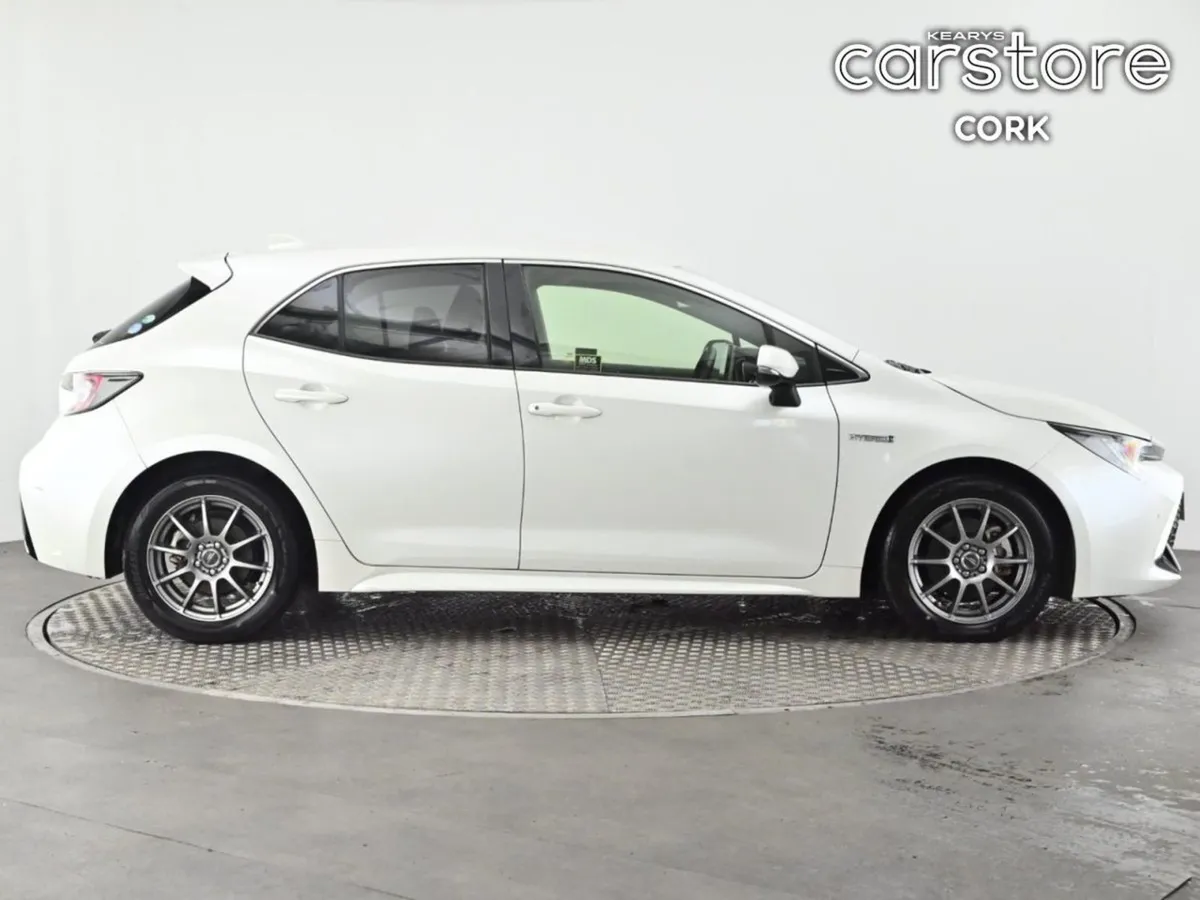 Toyota Corolla 1.8 Hybrid Auto - Image 2