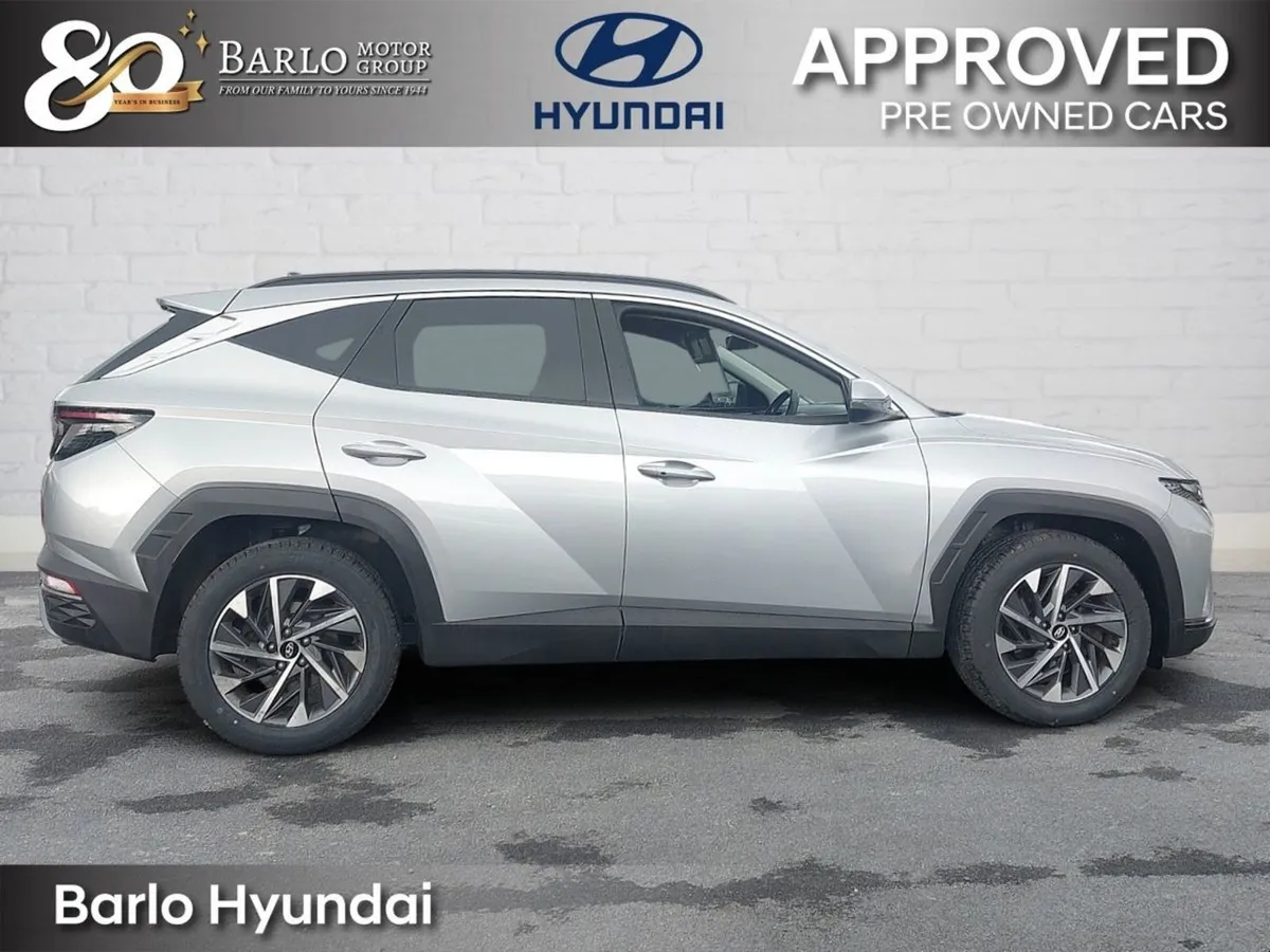 Hyundai Tucson 2WD Executive Plus - Image 4