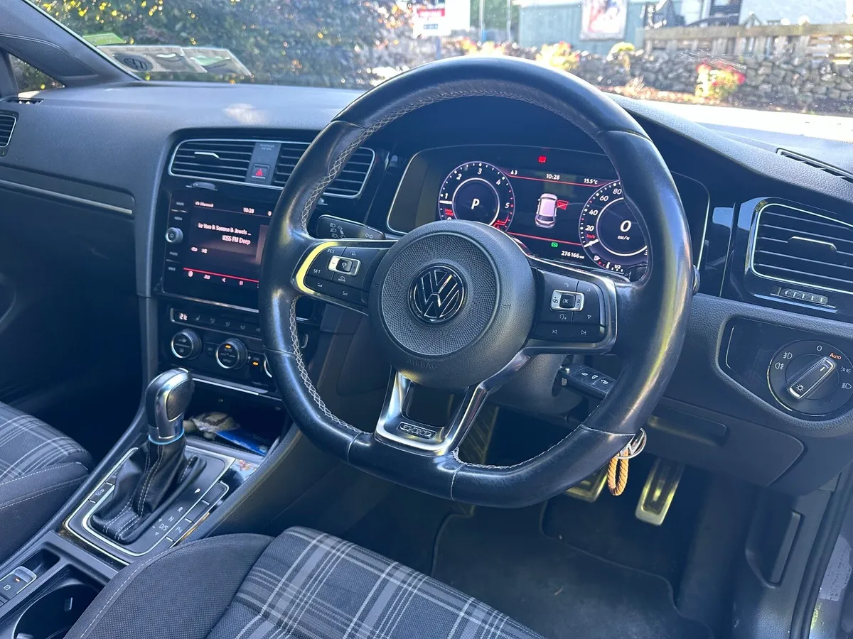 Volkswagen Golf 2017 GTD, DSG. - Image 4