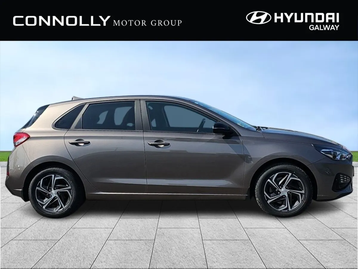 Hyundai i30 1.6 Diesel Deluxe - Image 3