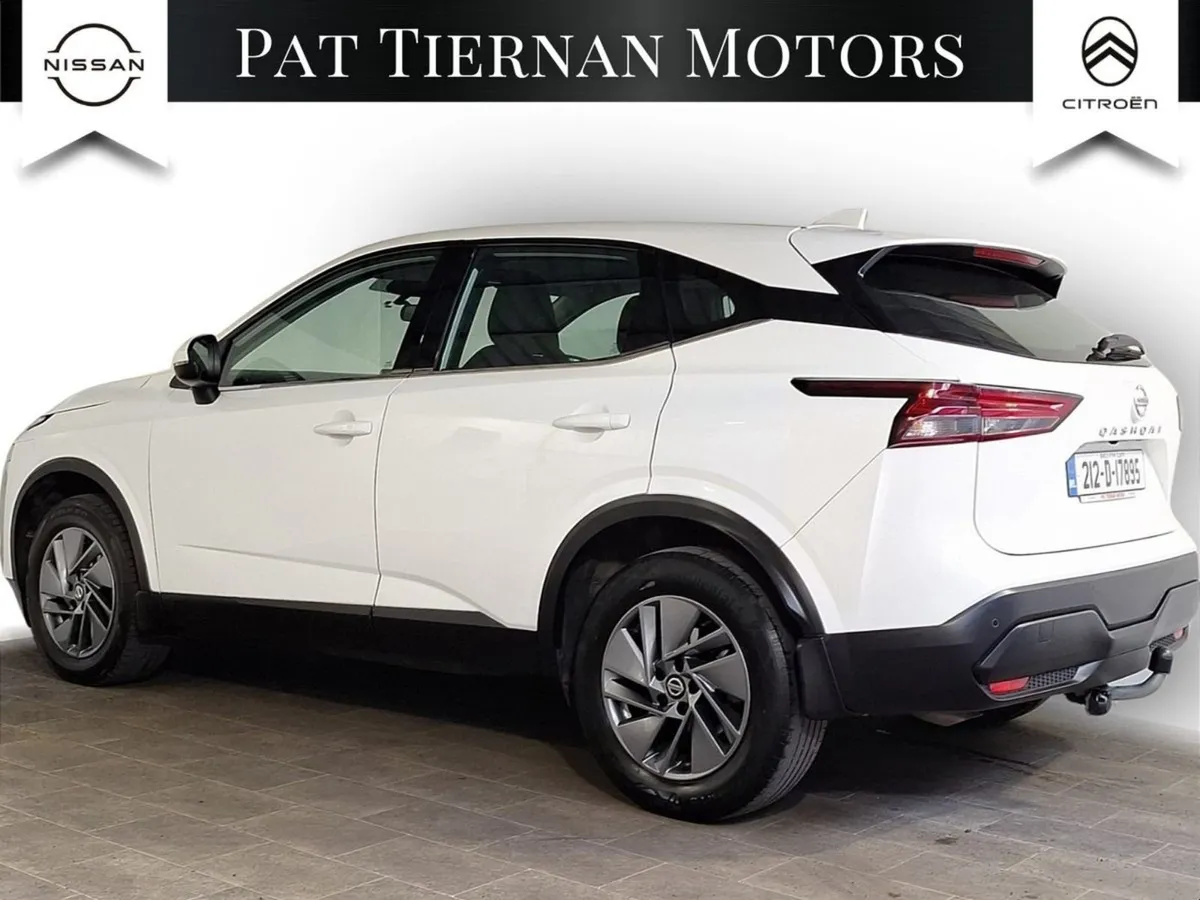 Nissan QASHQAI 1.3 PET Mild Hybrid SV - Image 2