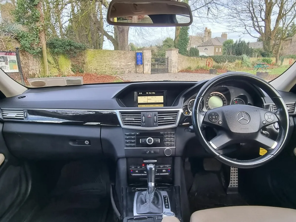 2011 MERCEDES E-CLASS ADVANTGARDE AUTO ESTATE - Image 4