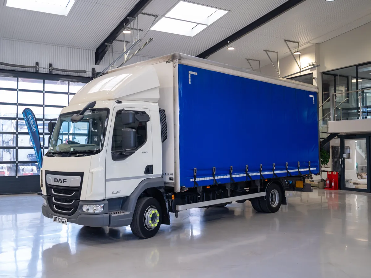 2023 (72) DAF LF 190 12T 4X2 CURTAINSIDER - Image 3