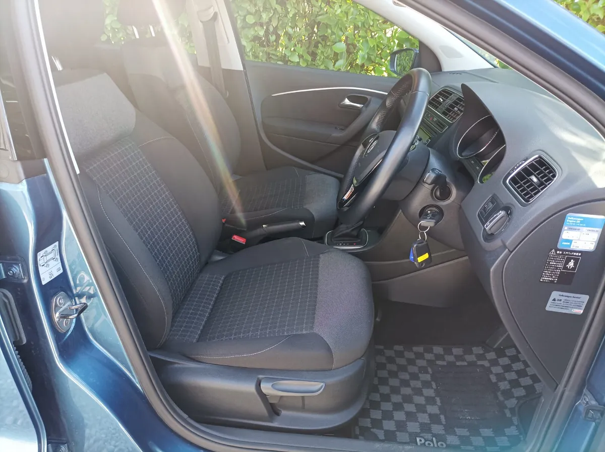 Immaculate 2017 VW Polo 1.2 TSI Automatic - Image 2